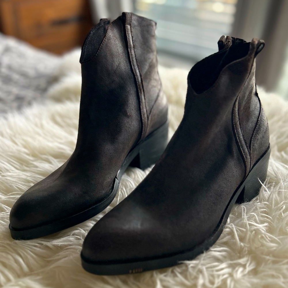 Women's Dark Brown Ankle Boots - Classic Chelsea Style